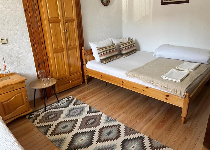 иглика Apartment *